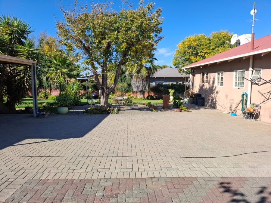 3 Bedroom Property for Sale in Bayswater Free State